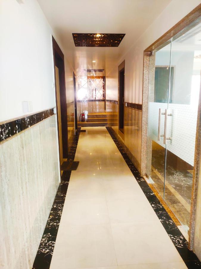 Hotel The Nilsa New Delhi Extérieur photo